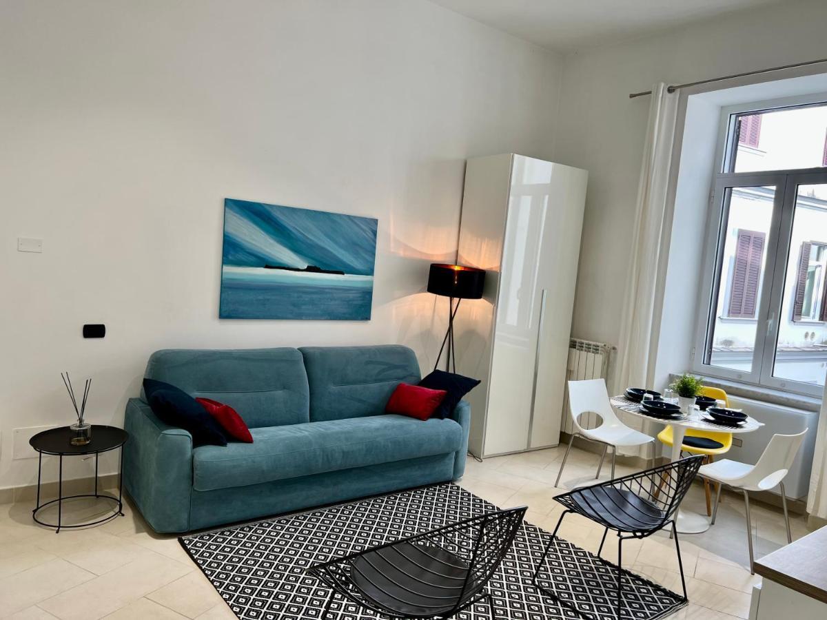 Duomo Inn Apartments Наполи Екстериор снимка